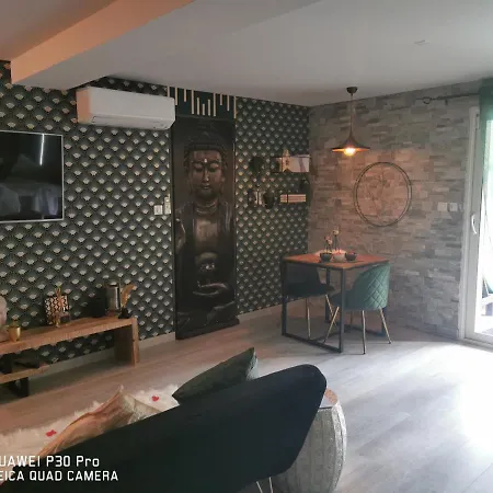 Romantique Le Temps D'un Instant Loveroom Hammam Jacuzzi Piscine Bed & Breakfast Villeneuve (Alpes-de-Haute-Provence)