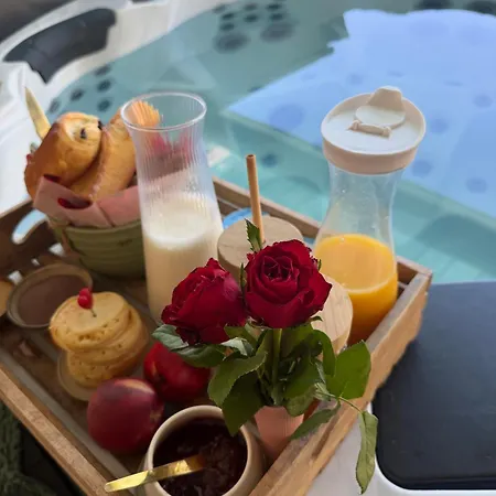Romantique Le Temps D'un Instant Loveroom Hammam Jacuzzi Piscine