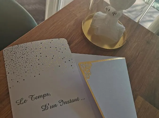 Romantique Le Temps D'un Instant Loveroom Hammam Jacuzzi Piscine 4* Villeneuve (Alpes-de-Haute-Provence)