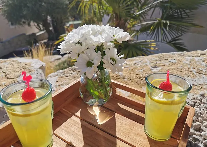 Romantique Le Temps D'un Instant Loveroom Hammam Jacuzzi Piscine Bed & Breakfast Villeneuve (Alpes-de-Haute-Provence)