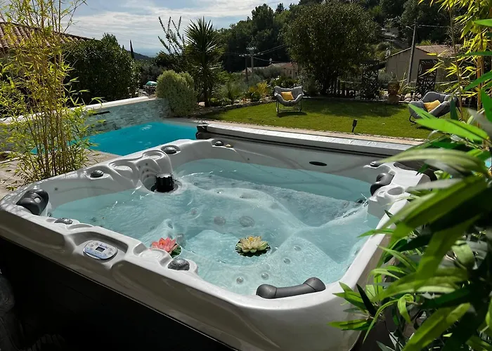 Bed & Breakfast Romantique Le Temps D'un Instant Loveroom Hammam Jacuzzi Piscine